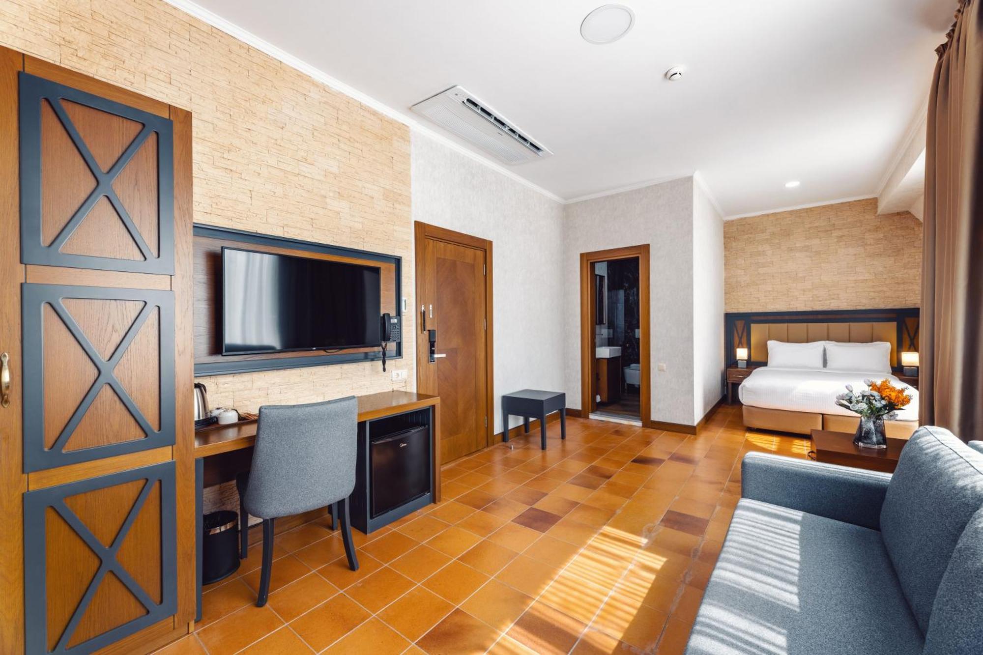 Hotel Chateau Kvirike Boboqvati Luaran gambar