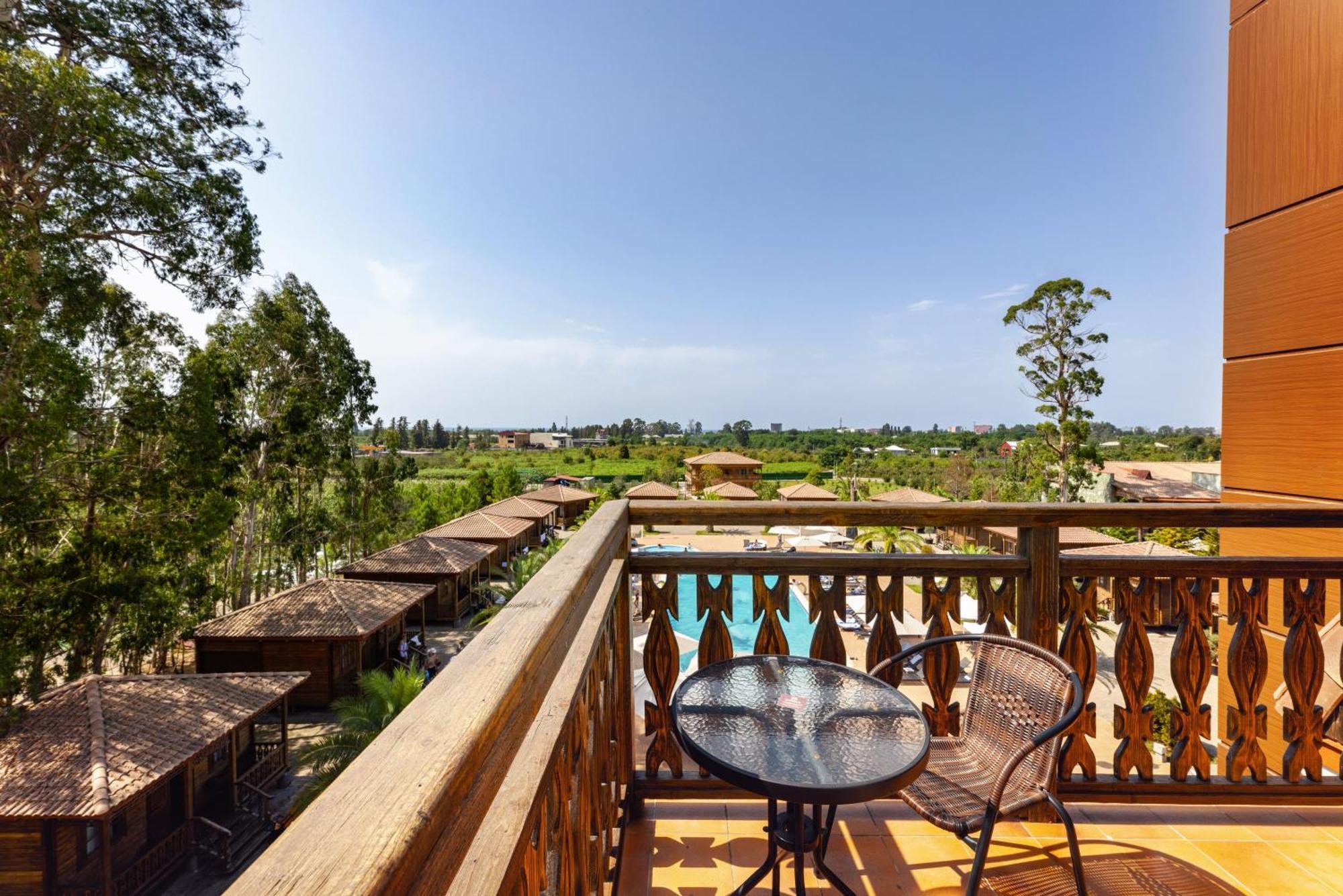 Hotel Chateau Kvirike Boboqvati Luaran gambar